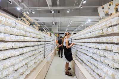 喚醒城市商貿(mào)新活力 俊發(fā)集團(tuán)引領(lǐng)鞋帽零售的城市更新之路